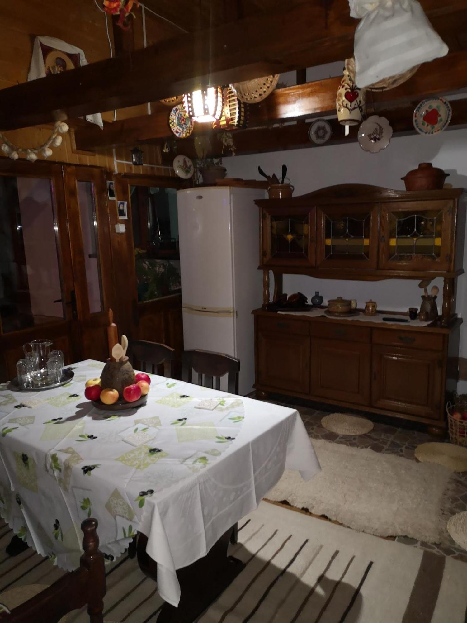 Casa Livada Bunicii Tîrgu Ocna Exterior foto