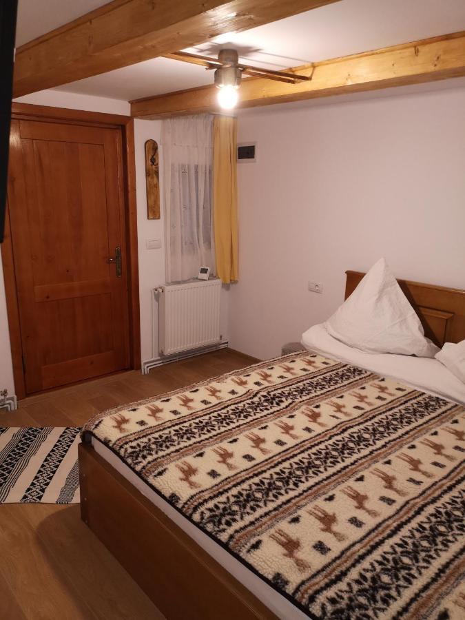 Casa Livada Bunicii Tîrgu Ocna Exterior foto